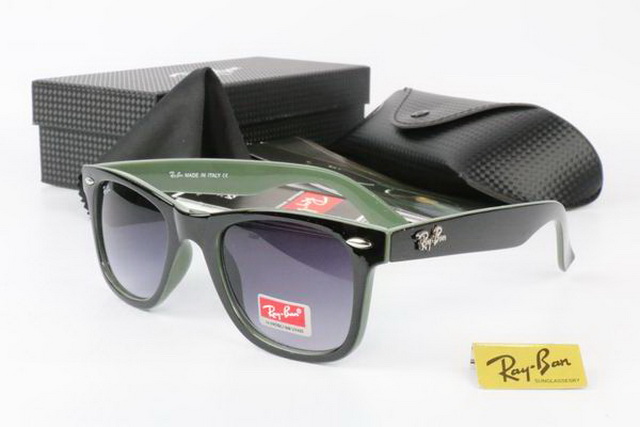 Ray Ban Boutique Sunglasses 196